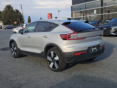 Used 2023 Volvo C40 P8 Recharge Ultimate image 14