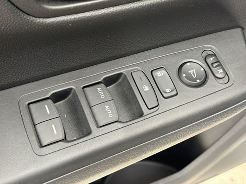 Used 2024 Honda CR-V EX image 25