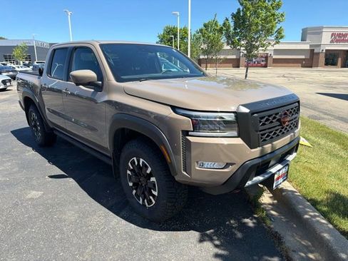 Certified 2023 Nissan Frontier PRO-4X w/ Pro Convenience Package AWD/4WD image 3