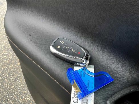 Used 2022 Chevrolet Equinox Premier image 29