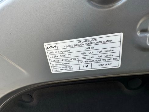 Used 2024 Kia Soul LX w/ Option Group 015 FWD image 25