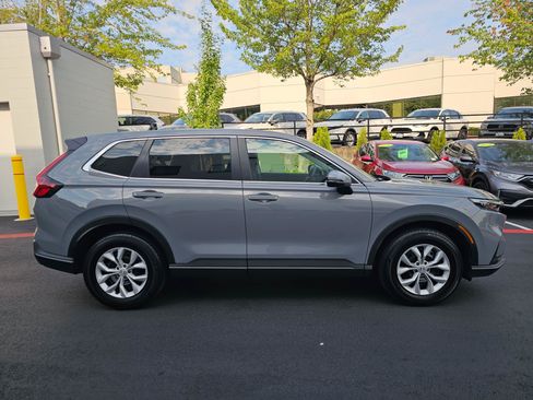 Certified 2025 Honda CR-V LX image 8
