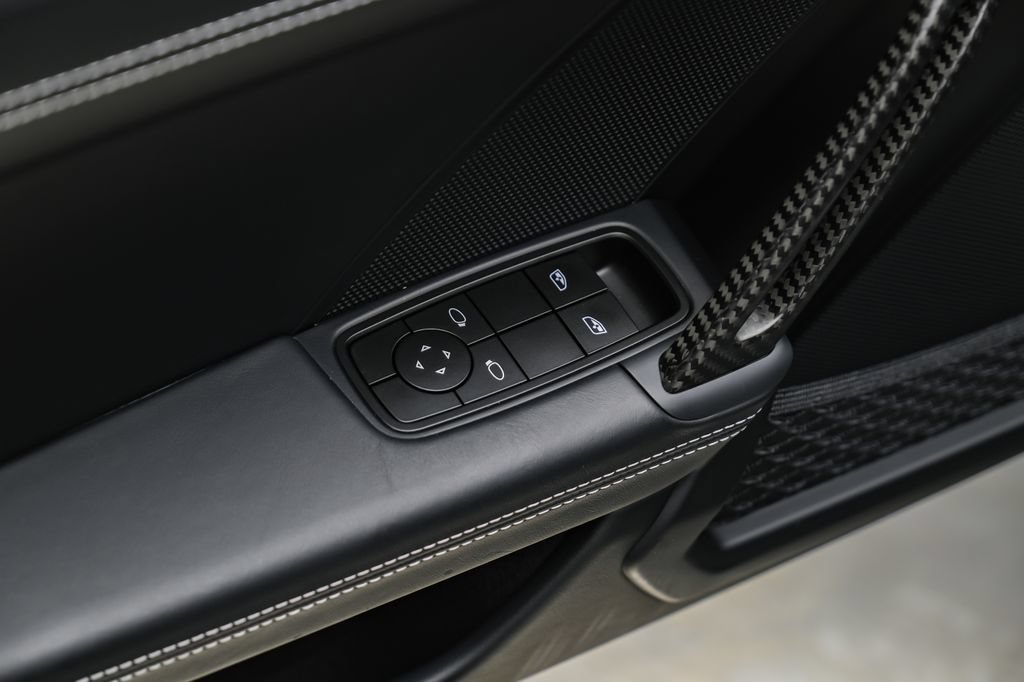 Used 2026 Porsche 911 GT3 RWD image 41