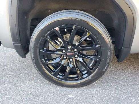 Used 2024 GMC Sierra 1500 Denali w/ Denali Reserve Package image 5