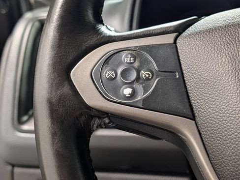 Used 2015 Chevrolet Colorado Z71 AWD/4WD image 18