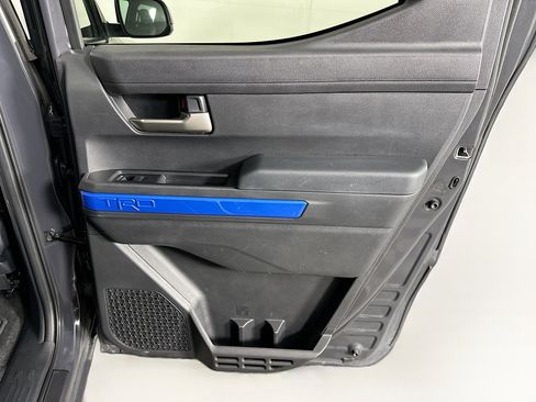 Used 2025 Toyota Tacoma TRD Off-Road image 29