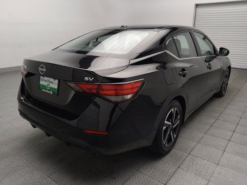 Used 2024 Nissan Sentra SV FWD image 9