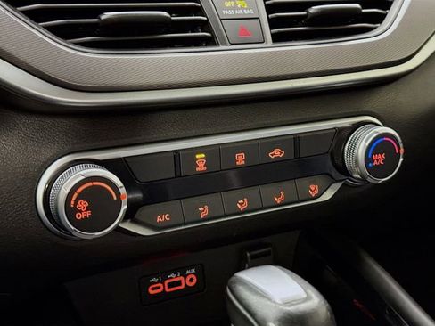 Certified 2023 Nissan Altima 2.5 SR image 16