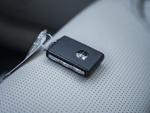 New 2026 Volvo XC60 T8 Ultra w/ Protection Package Premier image 43