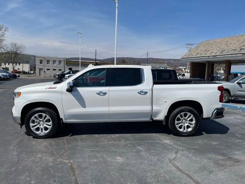 Used 2023 Chevrolet Silverado 1500 LTZ w/ LTZ Premium Package image 6