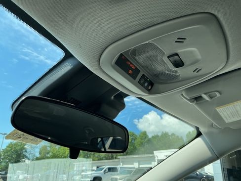Certified 2024 Chevrolet Trax ACTIV FWD image 9