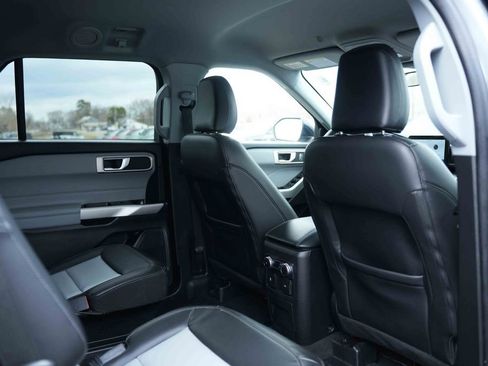 Certified 2023 Ford Explorer XLT w/ Equipment Group 202A image 22
