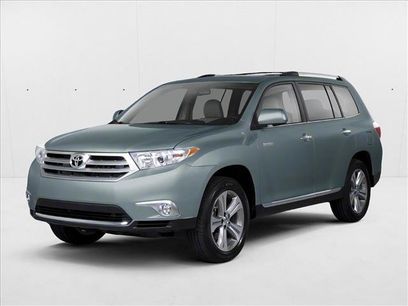 Used 2013 Toyota Highlander SE