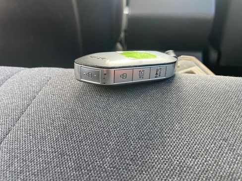 Used 2025 Kia K4 LXS image 21