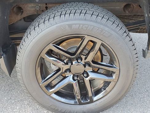 Used 2016 Chevrolet Silverado 1500 LT w/ All Star Edition image 31