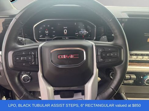 Used 2024 GMC Sierra 1500 Elevation w/ Preferred Package AWD/4WD image 12