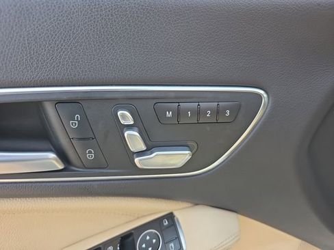 Used 2017 Mercedes-Benz CLA 250 image 17
