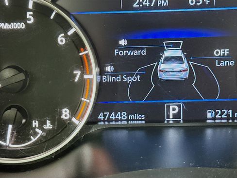 Used 2024 Nissan Altima 2.5 SR image 17