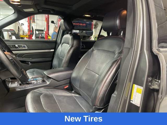 Used 2017 Ford Explorer Sport w/ Equipment Group 401A AWD/4WD image 12