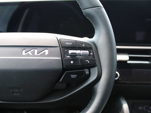 Used 2026 Kia Sportage EX w/ EX Panorama Roof Package AWD/4WD image 18