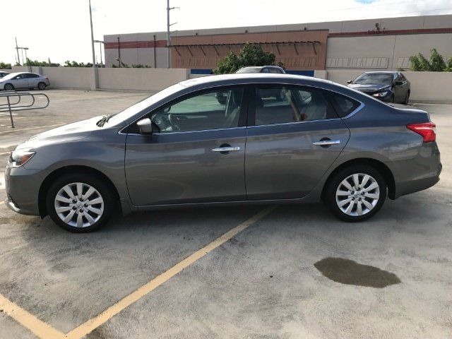 Used 2017 Nissan Sentra S FWD image 2