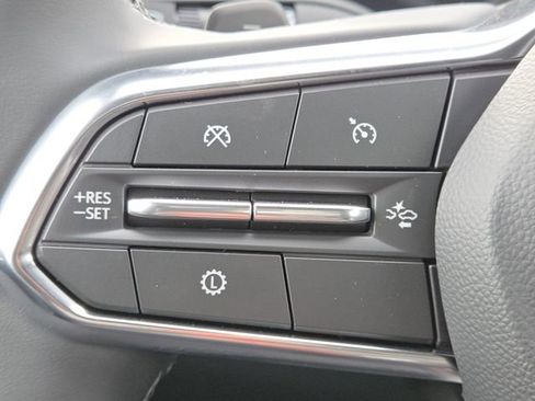 New 2026 Chevrolet Equinox LT w/ Convenience Package II image 15