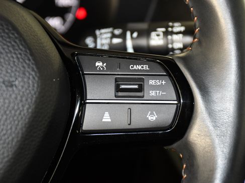 Certified 2024 Honda HR-V Sport image 21