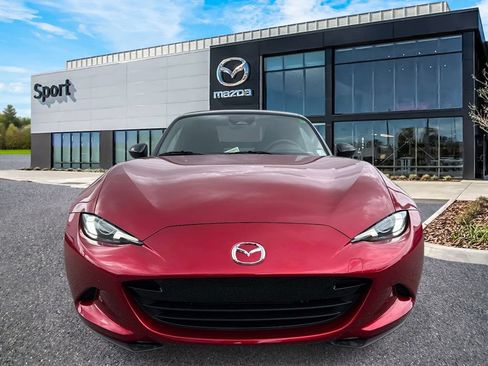 New 2026 MAZDA MX-5 Miata Sport w/ Interior Package RWD image 9