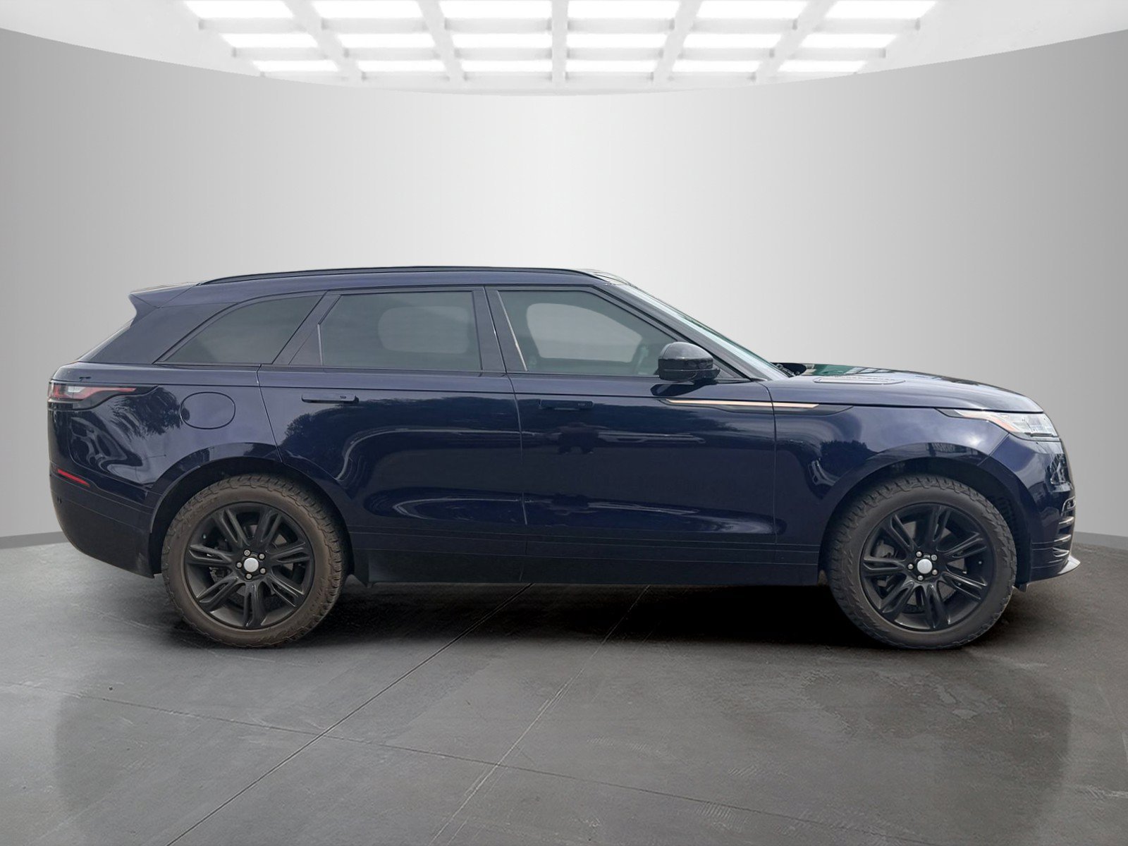 Used 2023 Land Rover Range Rover Velar R-Dynamic S AWD/4WD image 4