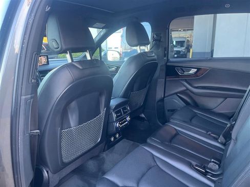 Used 2019 Audi Q7 3.0T Prestige w/ Prestige Package image 36