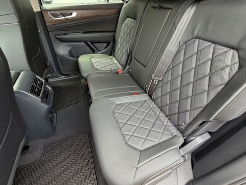 New 2026 Volkswagen Atlas SEL Premium R-Line AWD/4WD image 19