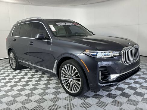 Used 2019 BMW X7 xDrive50i w/ Executive Package AWD/4WD image 2