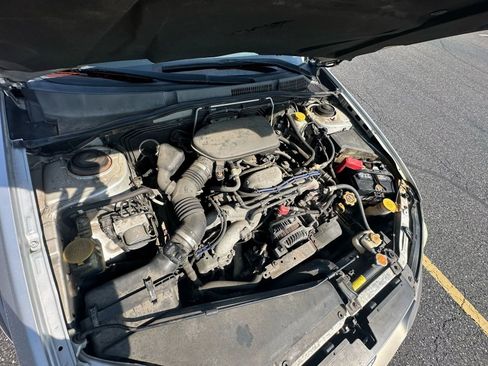 Used 2006 Subaru Outback 2.5i Limited image 11