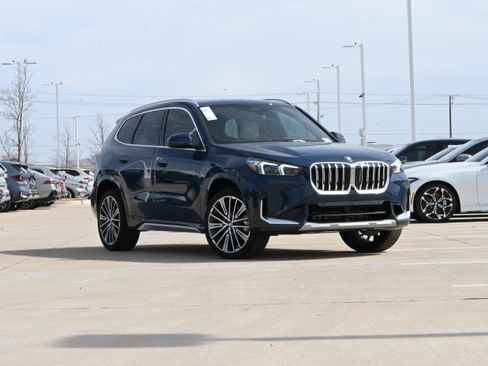 Used 2026 BMW X1 xDrive28i w/ Technology Package AWD/4WD image 1