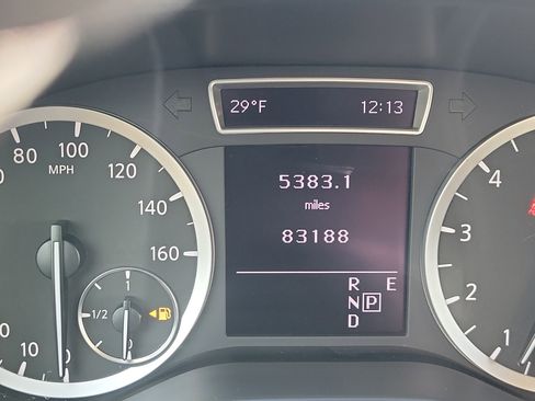 Used 2019 INFINITI QX30 LUXE AWD image 22