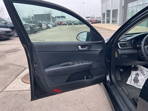 Used 2016 Kia Optima LX image 9