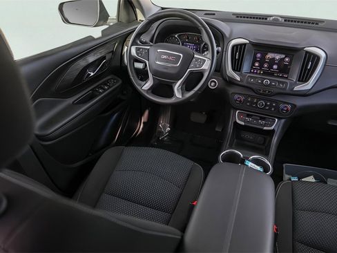 Used 2023 GMC Terrain SLE w/ Driver Convenience Package image 29