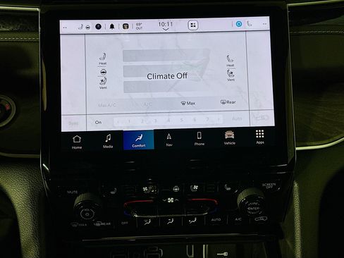 Used 2023 Jeep Grand Cherokee 4WD 4xe w/ Luxury Tech Group II image 24