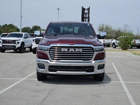 Used 2025 RAM 1500 Laramie AWD/4WD image 2
