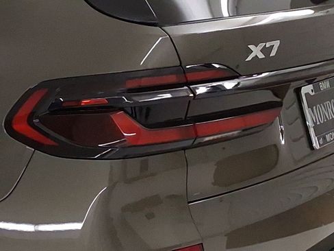 New 2026 BMW X7 xDrive40i w/ M Sport Package image 11