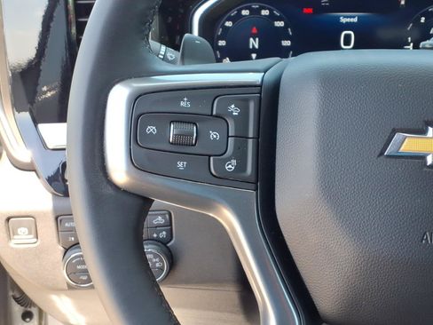 Used 2024 Chevrolet Silverado 1500 LTZ AWD/4WD image 22