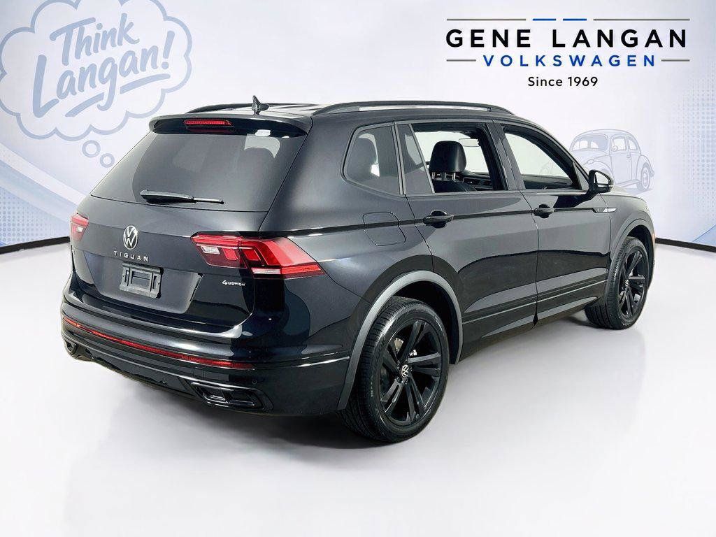 Certified 2024 Volkswagen Tiguan SE R-Line AWD/4WD image 5