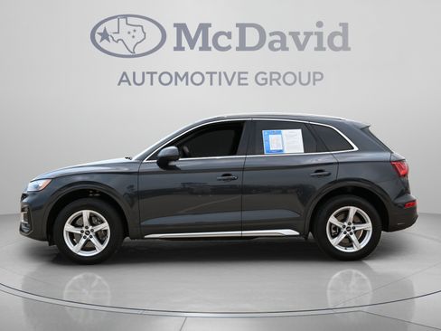 Used 2021 Audi Q5 2.0T Premium w/ Convenience Package AWD/4WD image 2