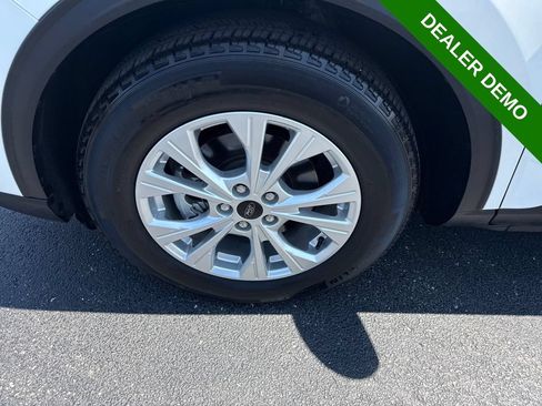 Used 2023 Ford Escape Active w/ Tech Pack #2 FWD image 17