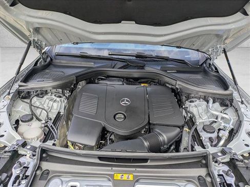 New 2026 Mercedes-Benz GLC 300 image 16
