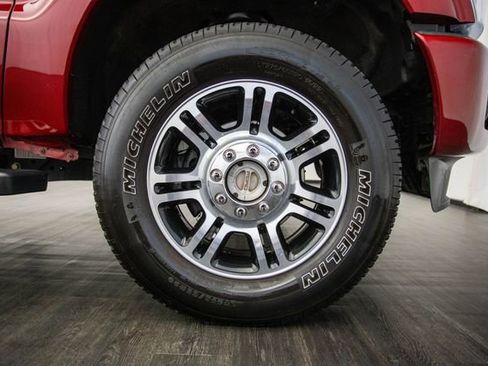 Used 2016 Ford F250 Platinum w/ FX4 Off-Road Package image 45