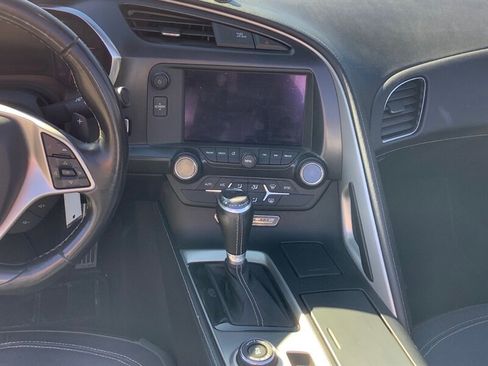 Used 2016 Chevrolet Corvette Stingray image 25