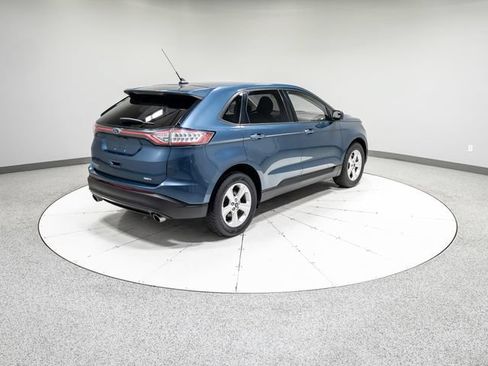 Used 2018 Ford Edge SE AWD/4WD image 28