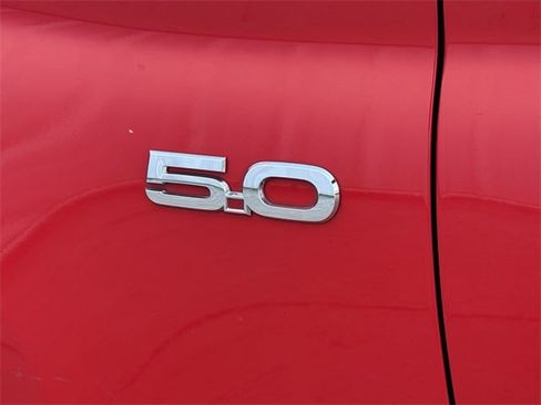 Used 2018 Ford Mustang GT image 8