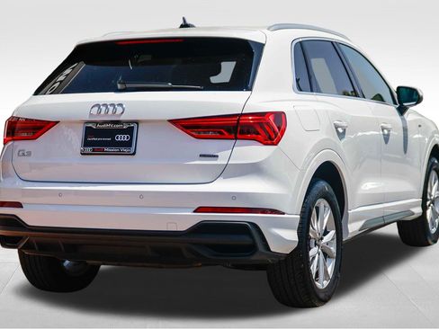 Certified 2025 Audi Q3 2.0T Premium w/ Convenience Package AWD/4WD image 7